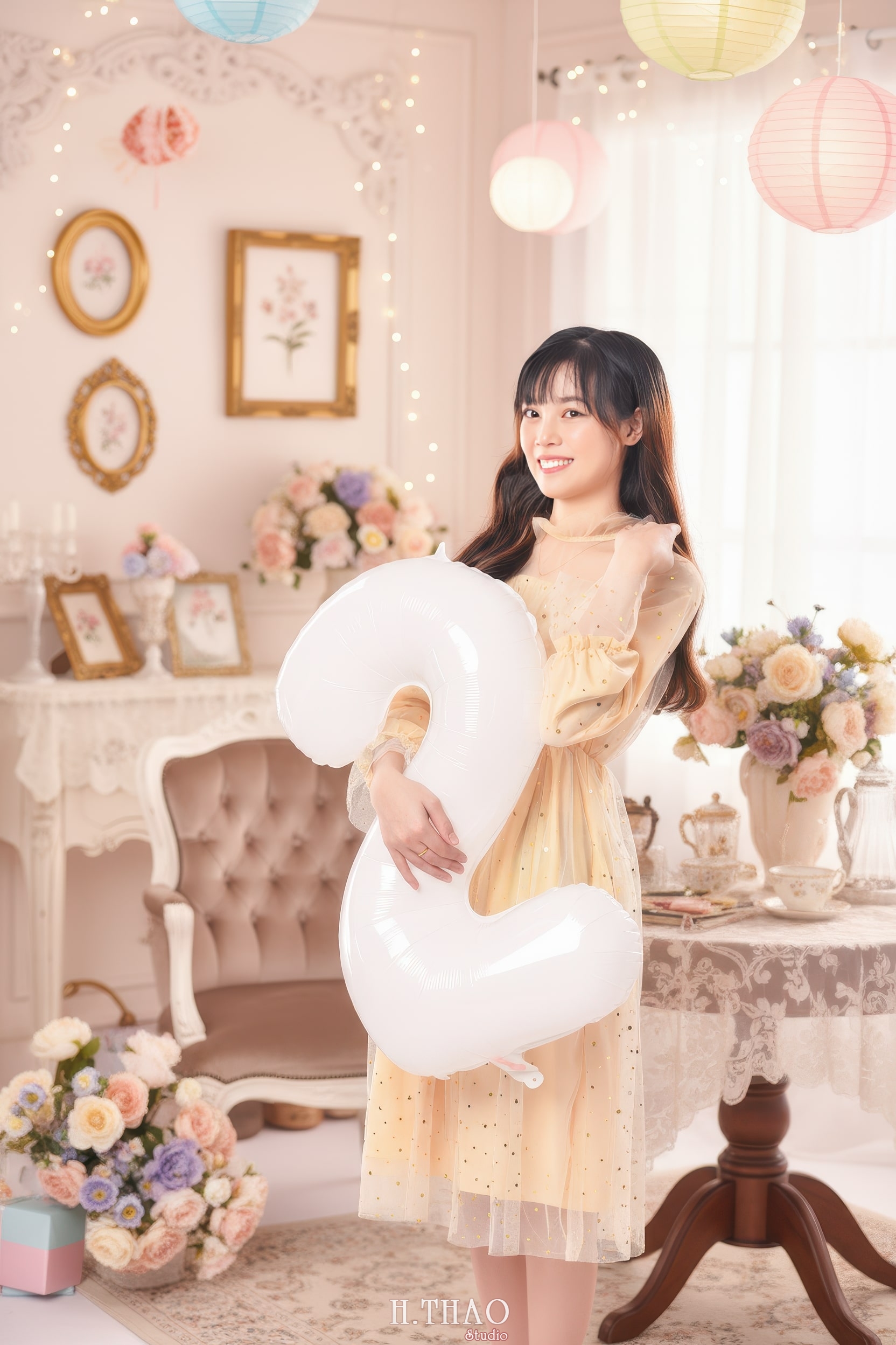 Anh sinh nhat 02 10 min - Bảng giá & concept chụp ảnh sinh nhật đẹp tại Tp.HCM - HThao Studio