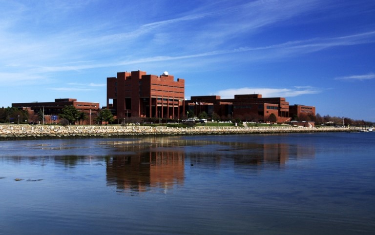 Đại học Massachusetts Boston (Mỹ)