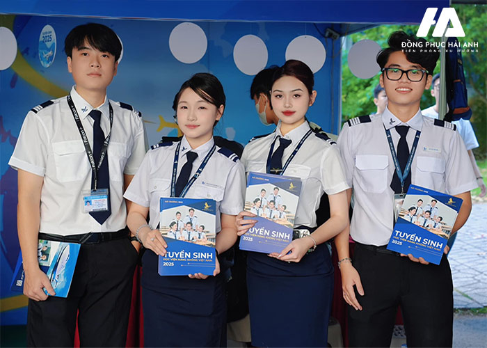 Hình ảnh đồng phục vaa cho nữ sinh