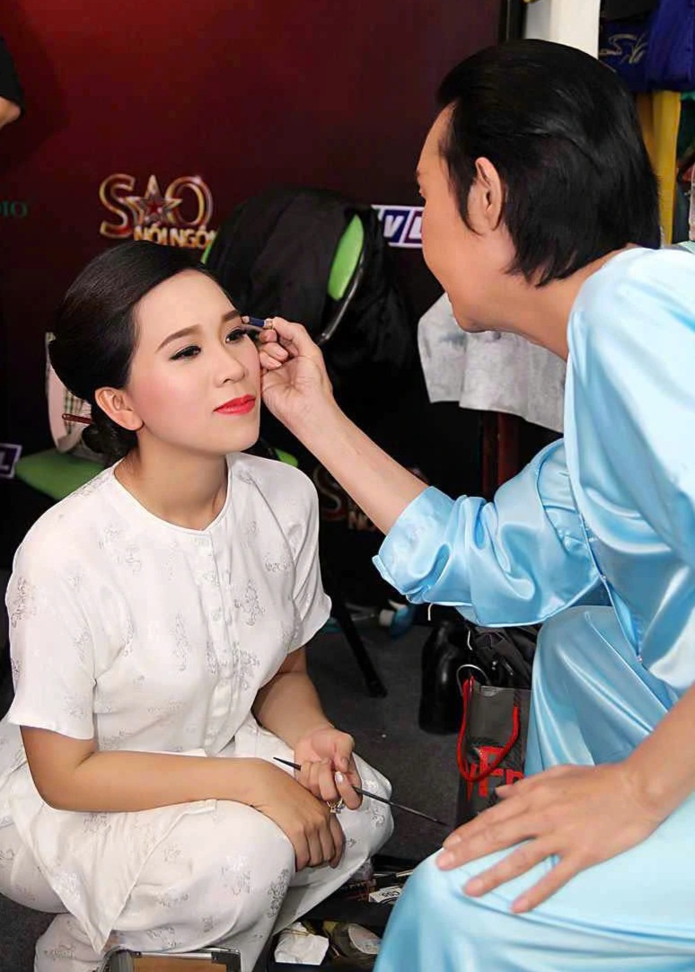 Cháu gái cố nghệ sĩ Vũ Linh bị hủy show phải ở ẩn 3 năm, hiện ra sao? - 3