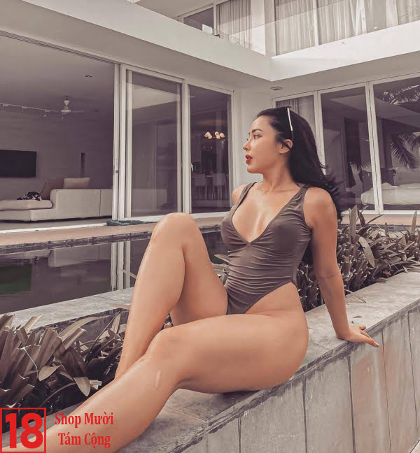 Hình ảnh Gái Xinh Tập Gym Mặc Bikini (6)