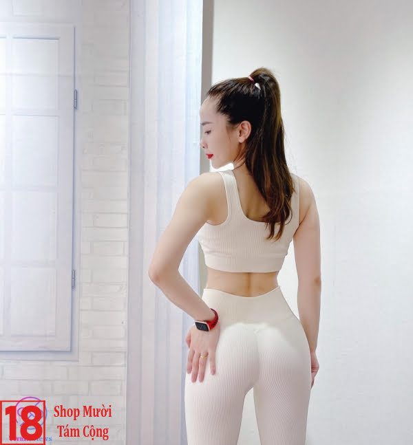 Hình Gái Tập Gym (3)