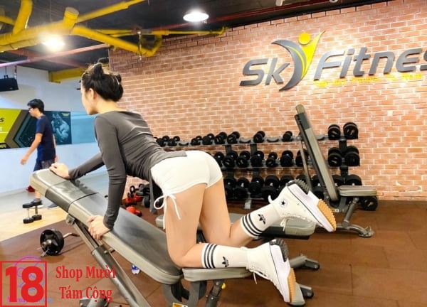 Hình ảnh Gái đẹp Tập Gym (1)