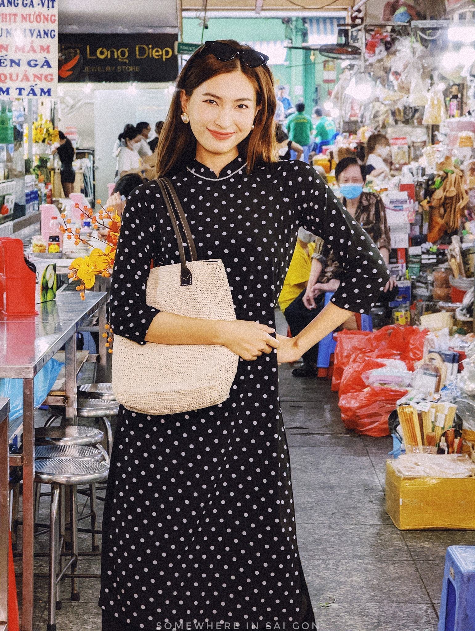 Thiếu nữ xinh đẹp khoe sắc tại chợ Tết truyền thống khắp ba miền - 13