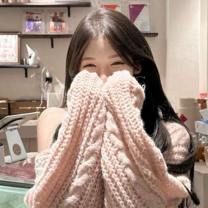 avatar anh gai xinh che mat 23