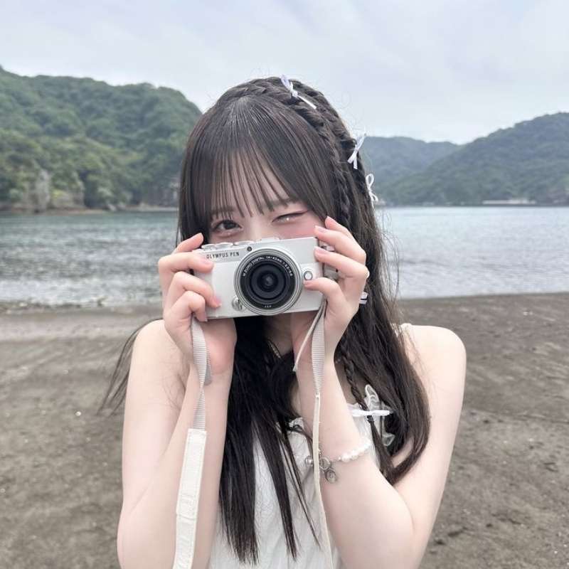 avatar anh gai xinh che mat 22