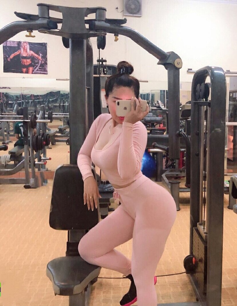 Gái tập gym body chuẩn