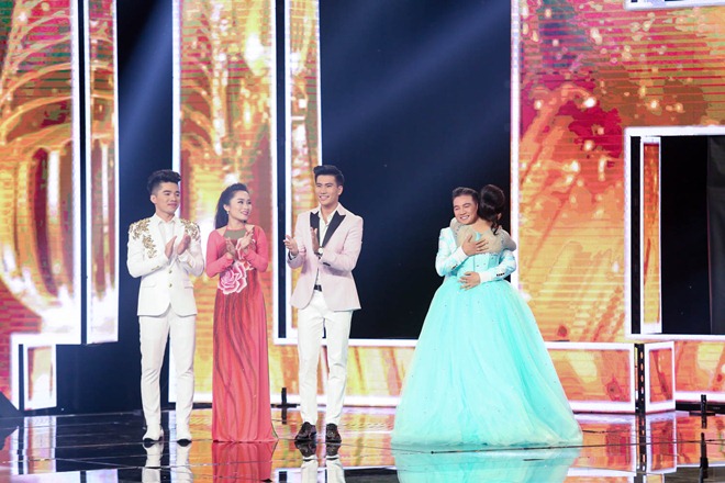 Chung kết Thần tượng Bolero 2017: Cô gái xinh đẹp đội Đàm Vĩnh Hưng đoạt ngôi Quán quân - 3