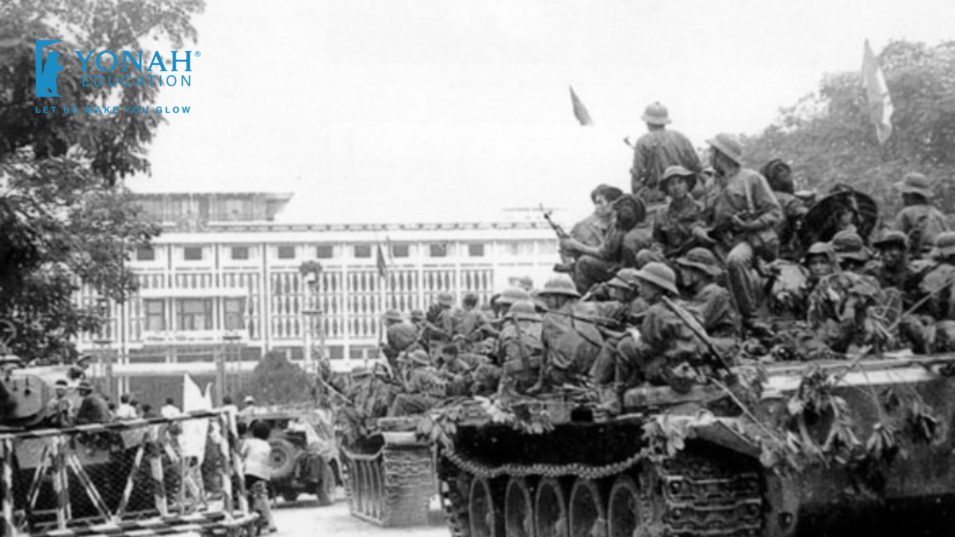 Bài văn mẫu nói về ngày giải phóng miền Nam tiếng Anh