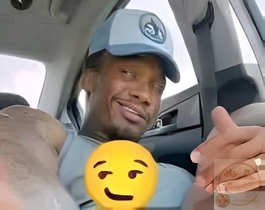 Ảnh Ambatukam meme chế hài được chia sẻ rộng rãi trên các diễn đàn