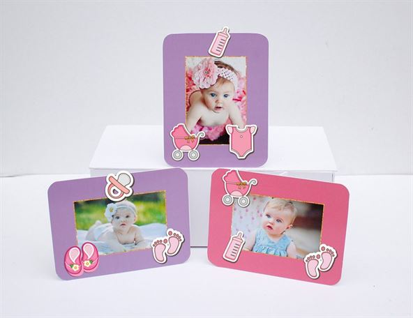 Khung hình sinh nhật màu hồng tím