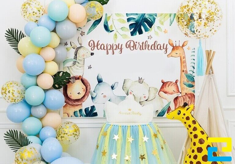 Mẫu phông bạt sinh nhật cho bé in hình động vật đáng yêu