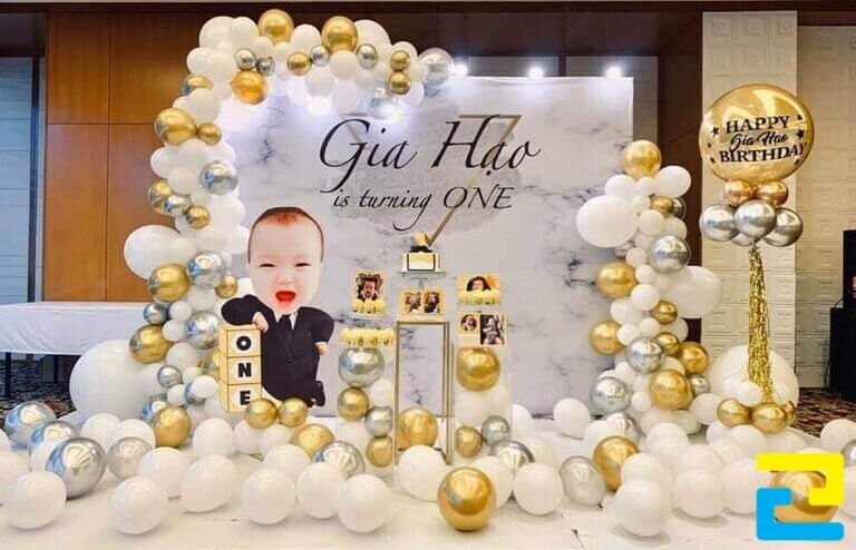 Chú ý vào nội dung in trên phông bạt đảm bảo tính chính xác và yếu tố thẩm mỹ