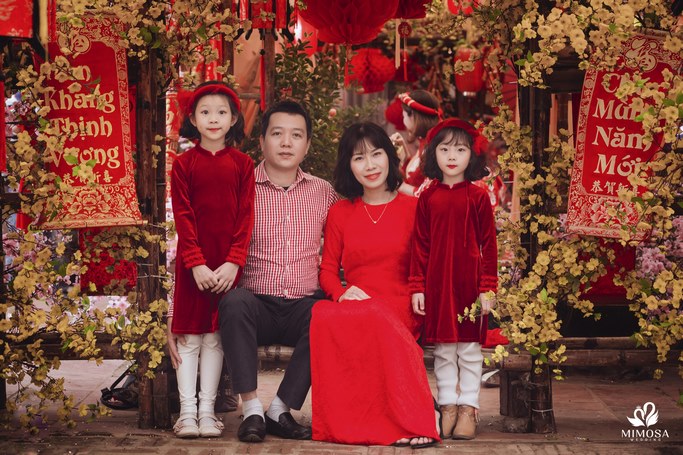 chup anh gia dinh 4 nguoi