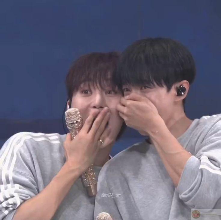 Một nụ cười đúng lúc hơn ngàn dòng an ủi