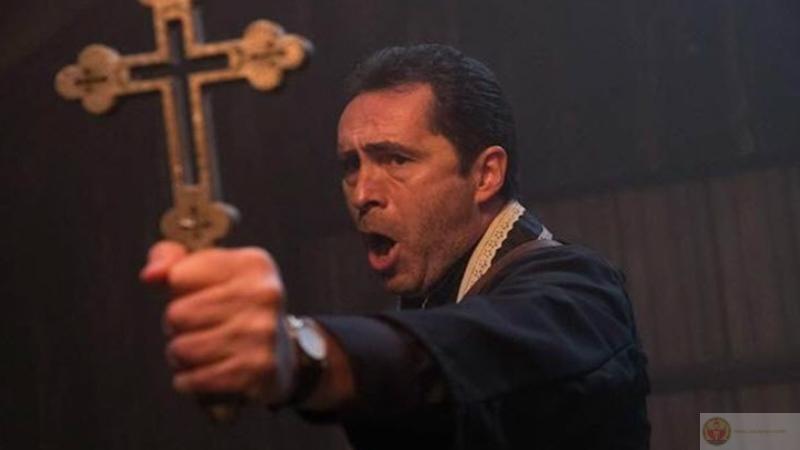 Tui không mạnh mẽ tới mức đọc hết bài post