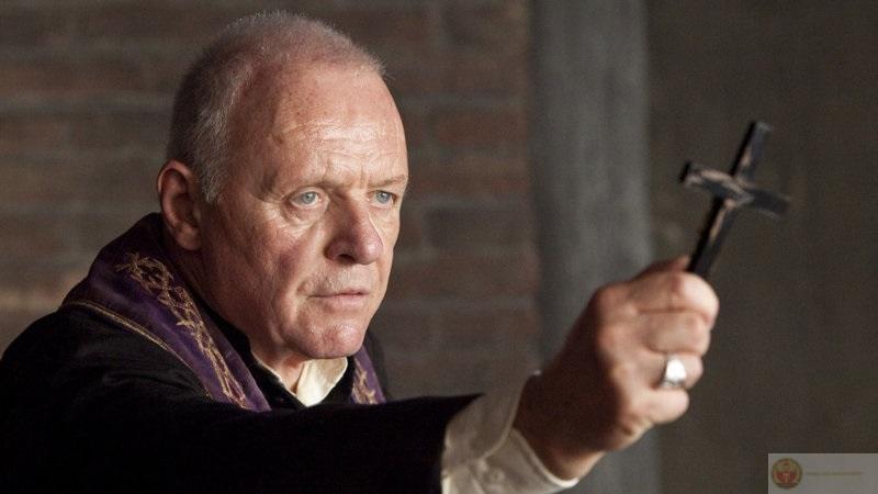 Tránh xa tôi ra, năng lượng này tiêu cực quá