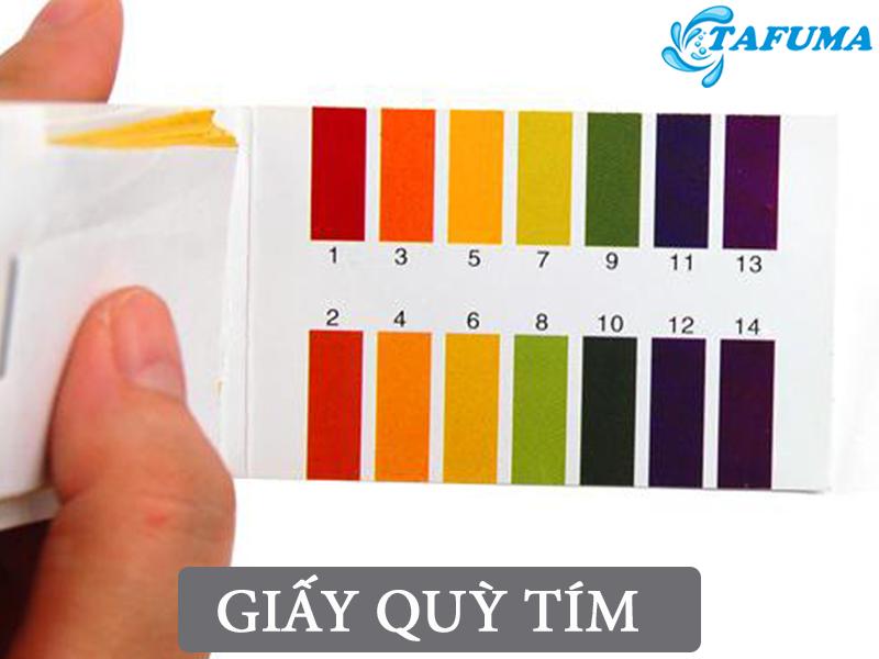giấy quỳ tím cho thấy giá trị ph của dung dịch đang nằm trong khoảng nào