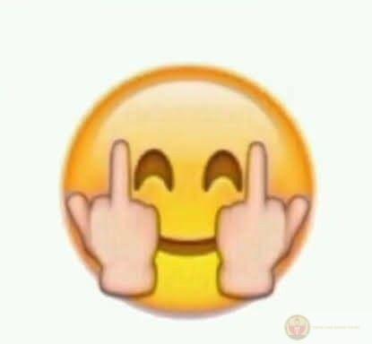 Ngón tay thối meme mang phong cách hài hước mạnh mẽ khiến ai cũng bật cười