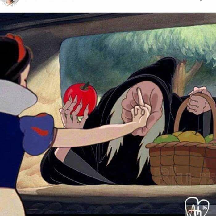 Ảnh ngón giữa vô tri là biến thể độc đáo khiến cộng đồng mạng thích thú