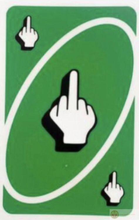 Ảnh ngón tay giữa meme được cộng đồng chia sẻ rộng rãi vì sự hài hước dí dỏm