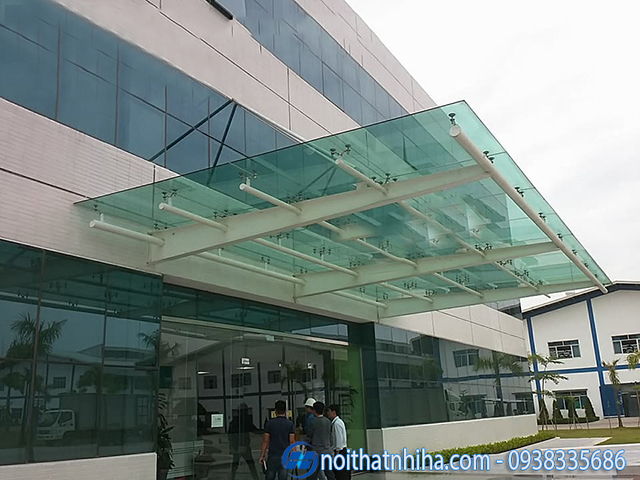 Mái kính cường lực chân nhện