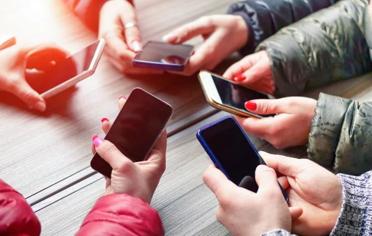 Góp phần tăng sự ganh đua, sự cạnh tranh