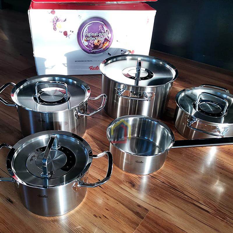 Xoong nồi tiếng Anh là gì? Các từ vựng liên quan đến xoong nồi