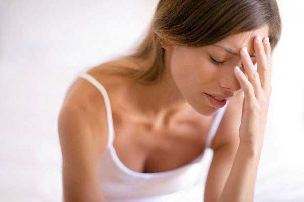 Quần nâng mông chảy xệ