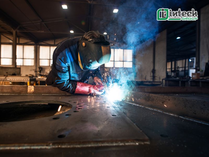 Vai trò của sản xuất vật chất 