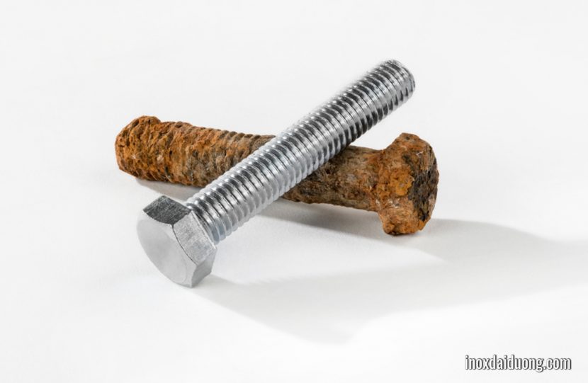 SR-100 hóa chất chuyên dụng tẩy rỉ sét kim loại hiệu quả