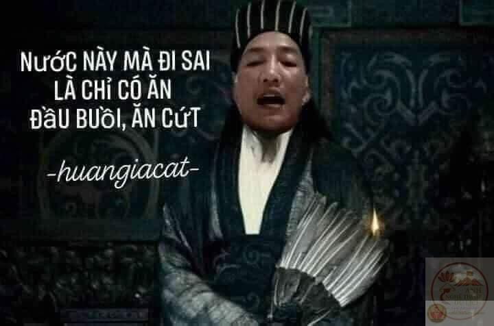 Một khoảnh khắc ông quân sư phe phẩy quạt trở thành meme bất hủ trong cộng đồng