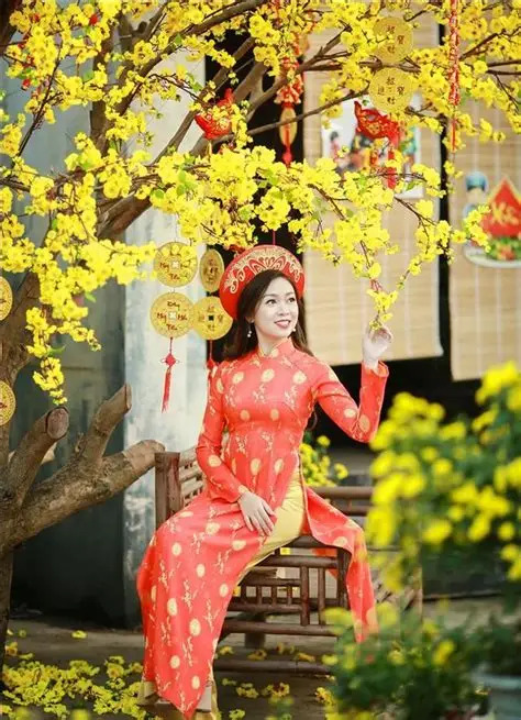 Cách tạo dáng chụp ảnh áo dài tết