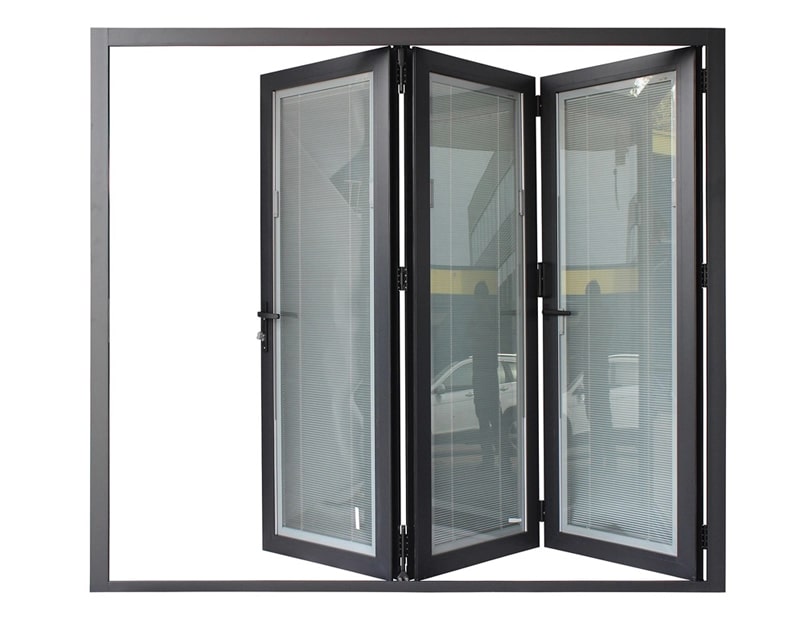 Cửa xếp trượt kính hộp gắn rèm