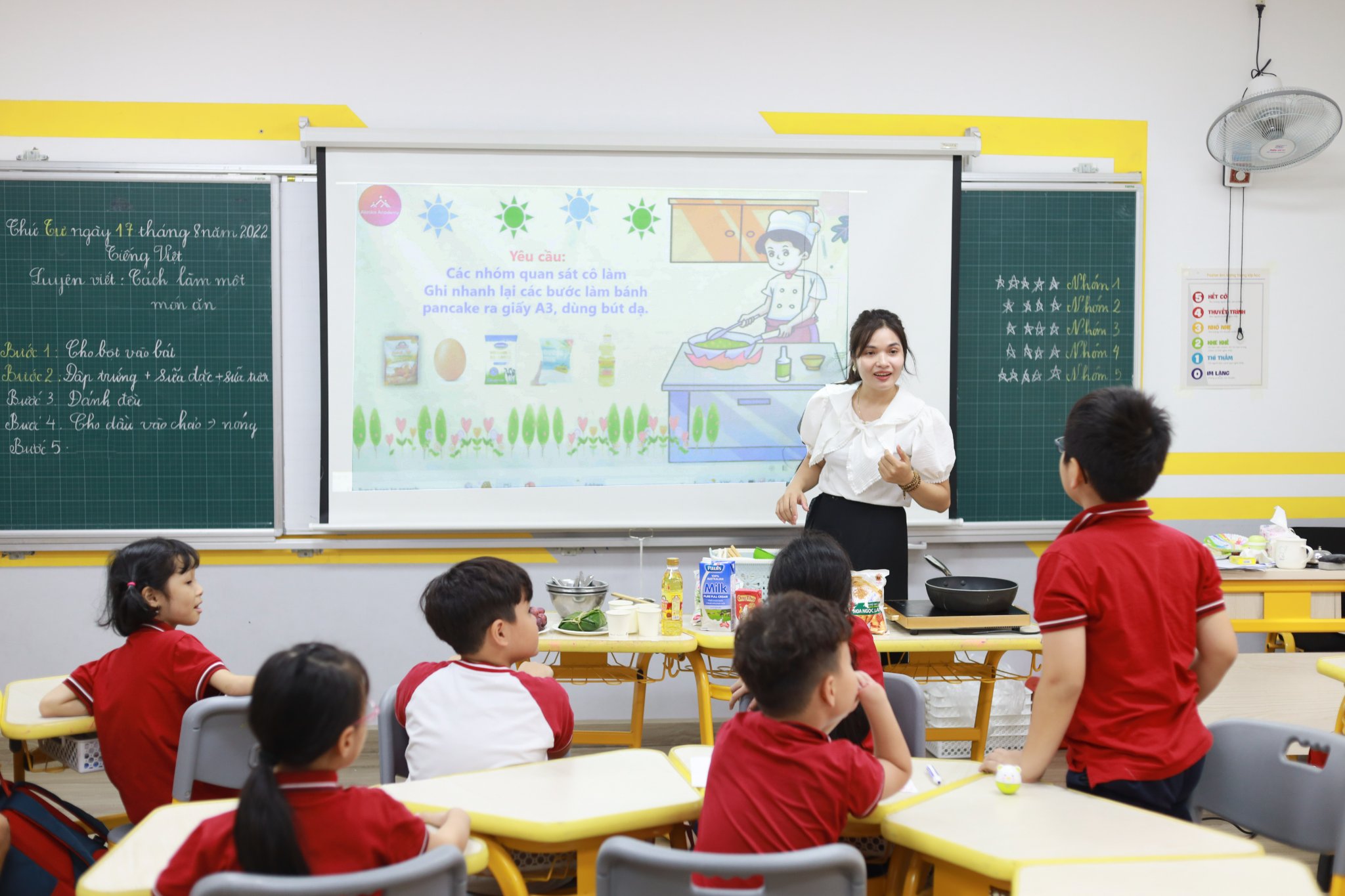 VÀO BẾP THẬT VUI!