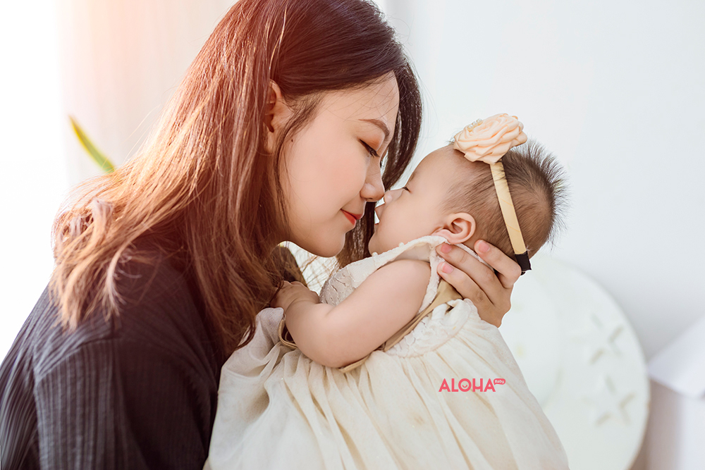 Aloha Studio nổi tiếng với các gói chụp ảnh bầu và chụp ảnh bé