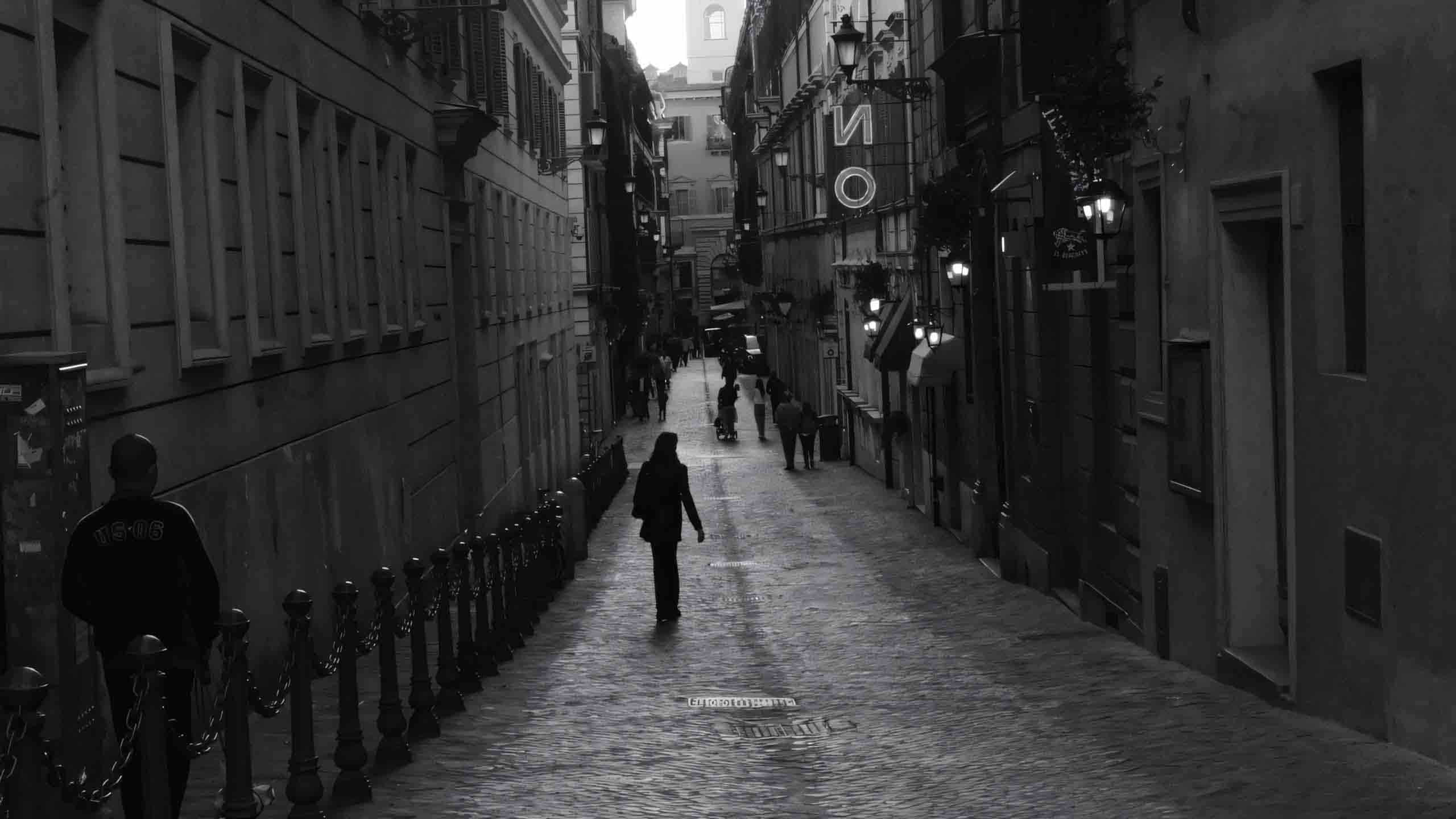 anh duong pho buon den trang 2560px 1440px 2k 13