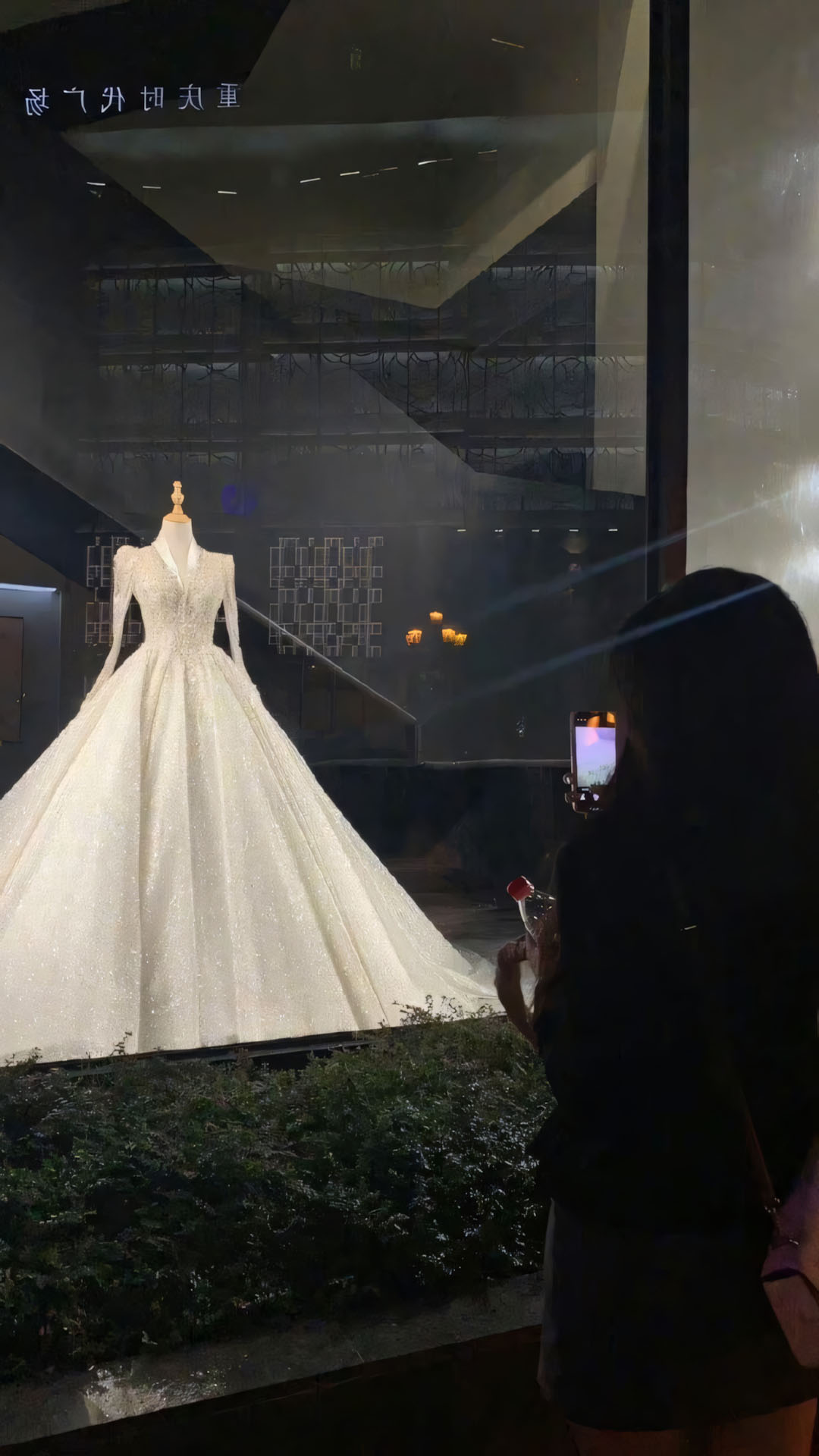 anh nhin vay cuoi buon 1920px 1080px full hd 3