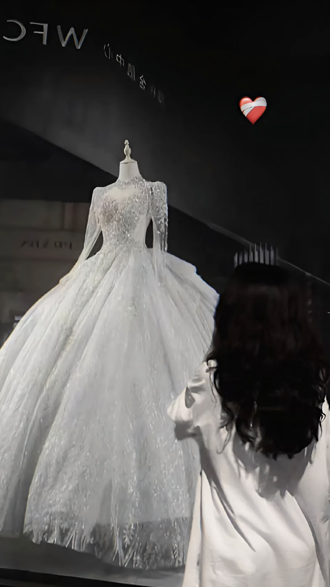 anh trend tiktok dung nhin vay cuoi buon 1920px 1080px full hd 14