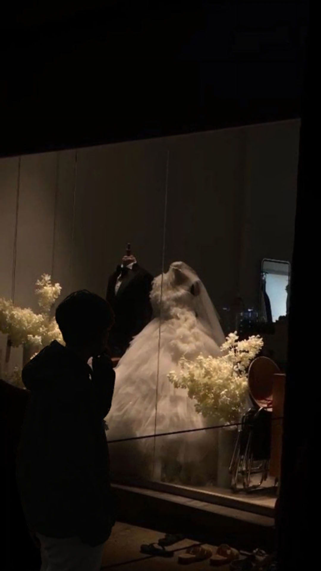 anh trend tiktok dung nhin vay cuoi buon 1920px 1080px full hd 7