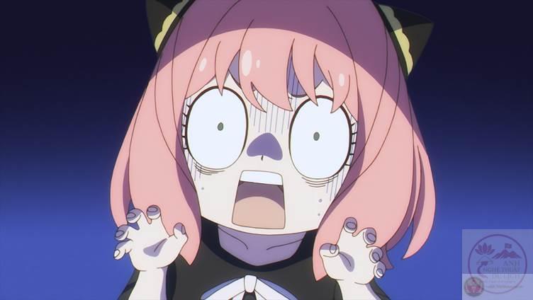 SPY x FAMILY: "Chúa tể meme" Anya Forger nhận chỉ trích vì "ép mình trông dễ thương"