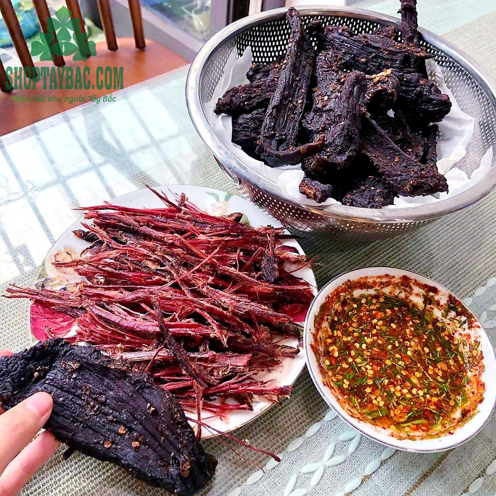 Thịt trâu gác bếp chấm chẩm chéo ngon cuốn hút