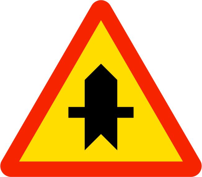 W.208 - Giao nhau với đường ưu tiên (đường chính)