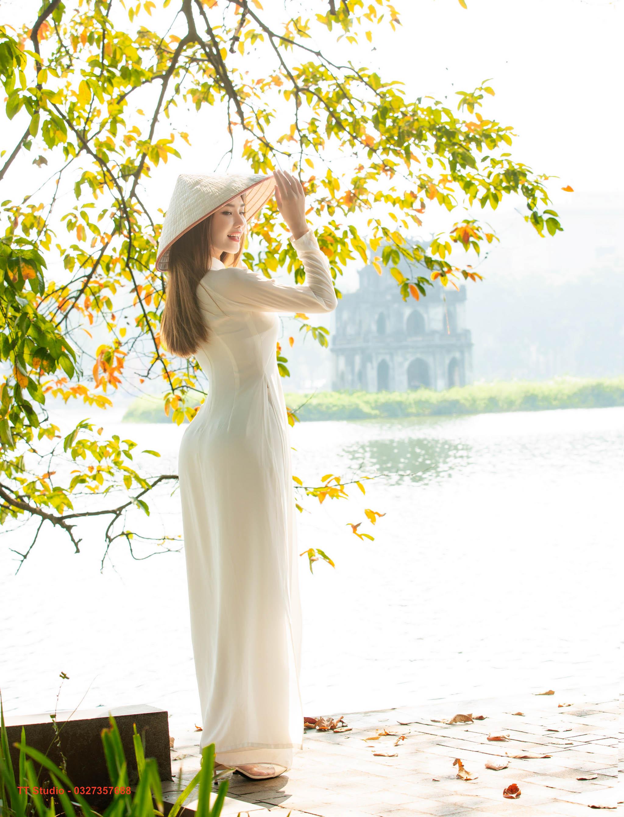 Tạo dáng cầm ô