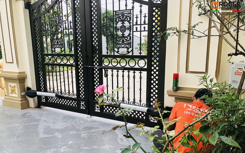 Roger BE20-210-Detail 1