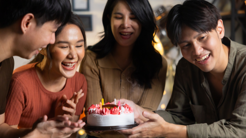 Những lời chúc mừng sinh nhật bạn thân dài hay sâu sắc