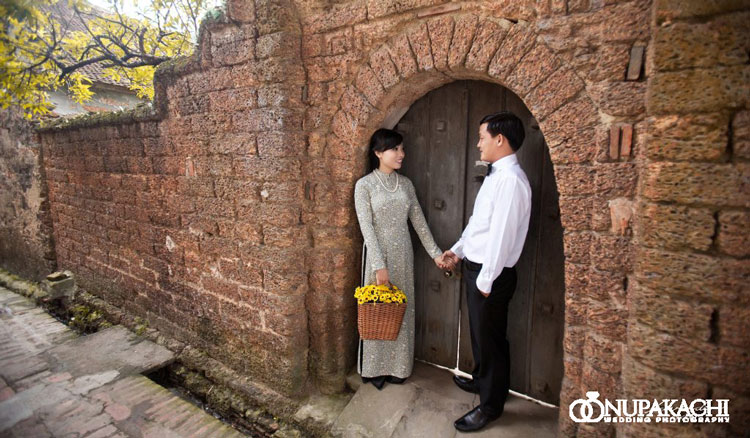chụp ảnh cưới áo dài truyền thống
