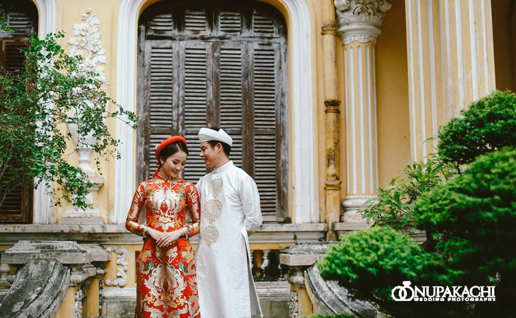 chụp ảnh cưới áo dài truyền thống
