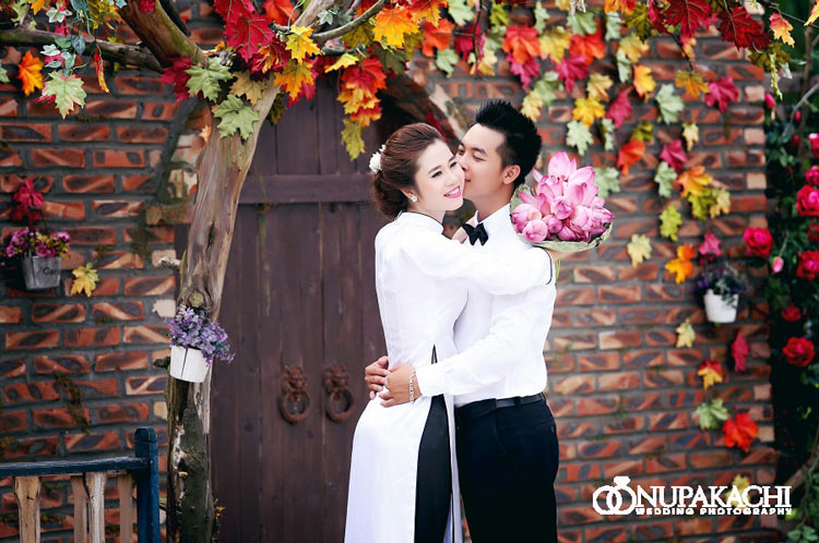 chụp ảnh cưới áo dài truyền thống