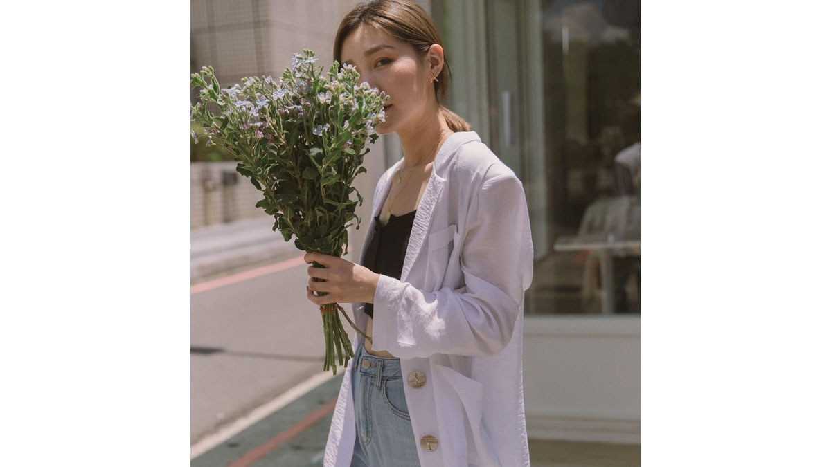 Cách chụp ảnh cùng bó hoa